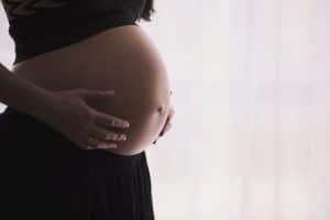 Read more about the article Essential oils and vegetable oils for pregnancy